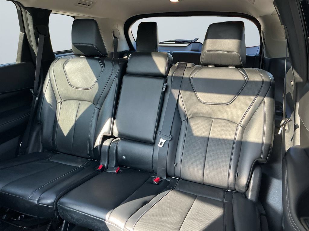 Used 2023 INFINITI QX60 Luxe w/ Cargo Package AWD/4WD image 14