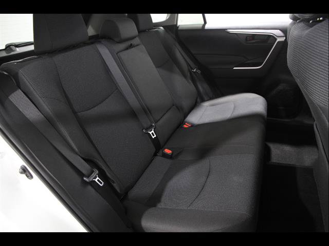 Used 2023 Toyota RAV4 LE image 18