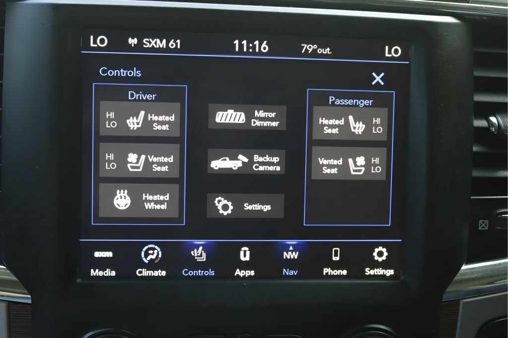 Used 2018 RAM 1500 Laramie w/ Convenience Group AWD/4WD image 26