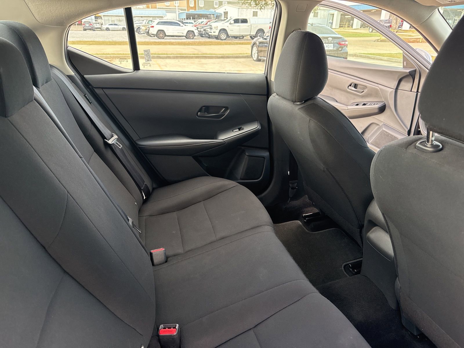 Used 2025 Nissan Sentra S image 16