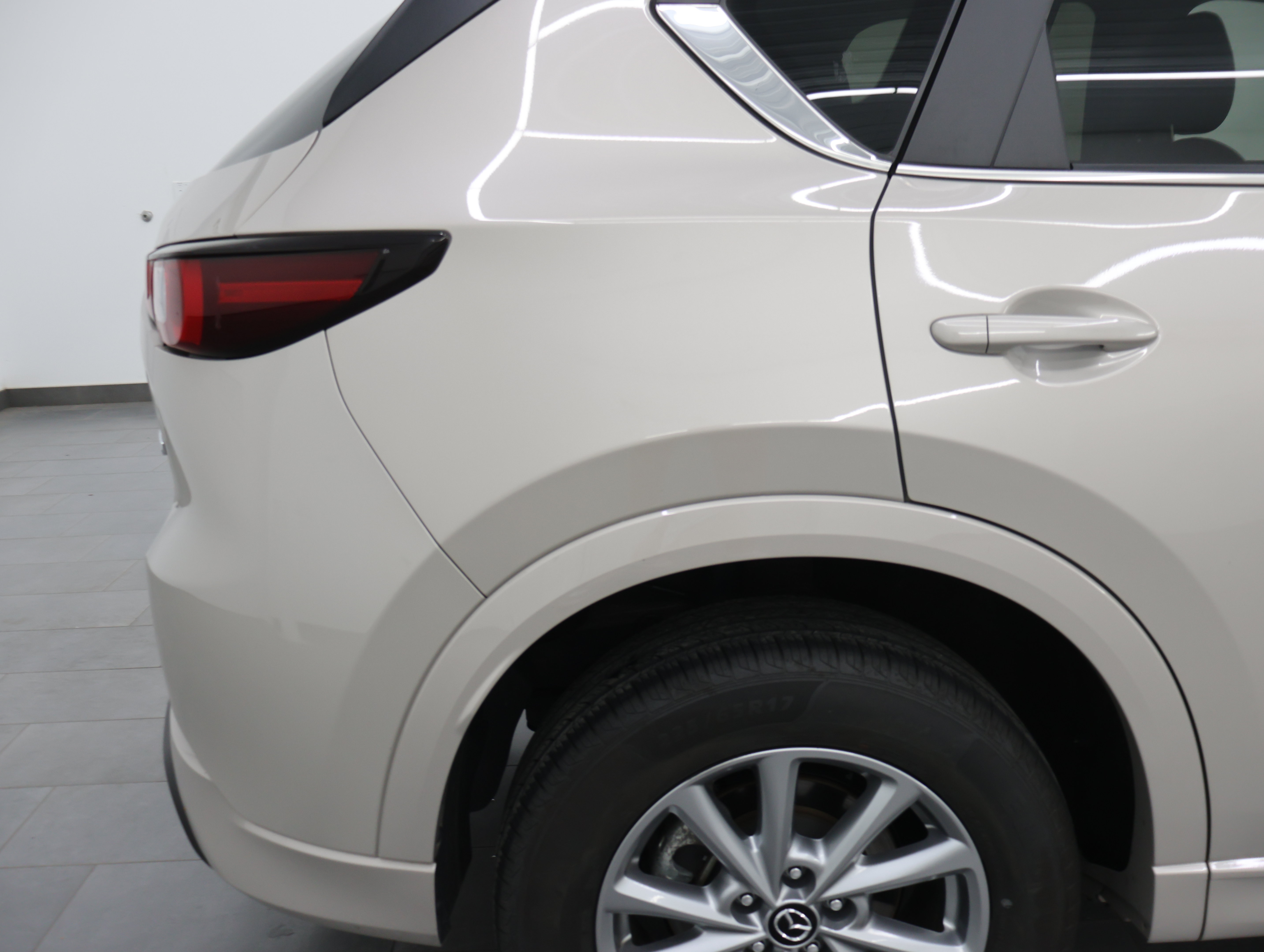 Used 2024 MAZDA CX-5 AWD 2.5 S w/ Select Package image 25