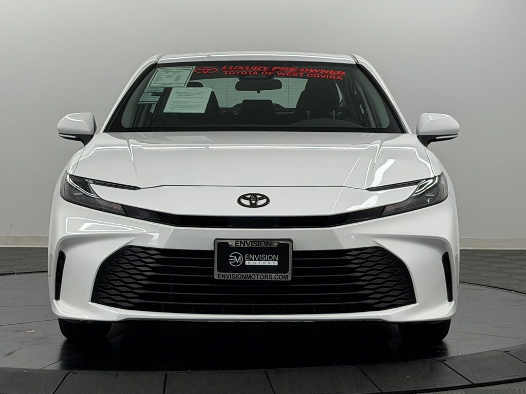 Used 2026 Toyota Camry LE image 5