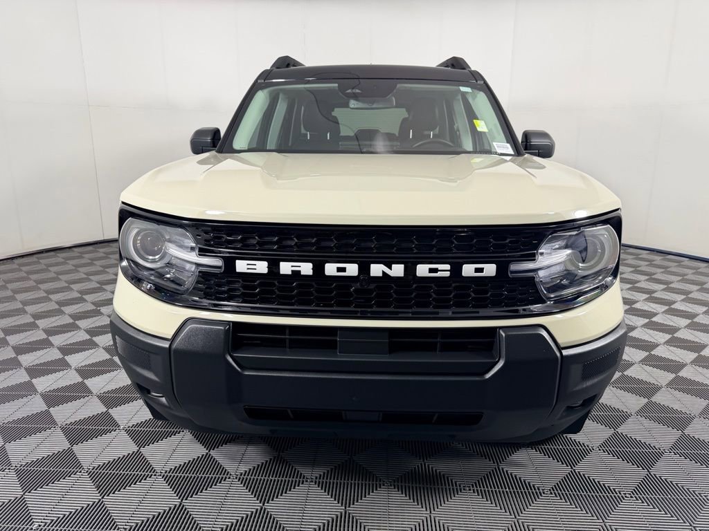 Used 2025 Ford Bronco Sport Outer Banks image 11