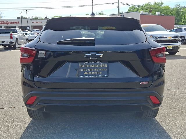 Used 2024 Chevrolet Trax RS w/ Driver Confidence Package FWD image 6