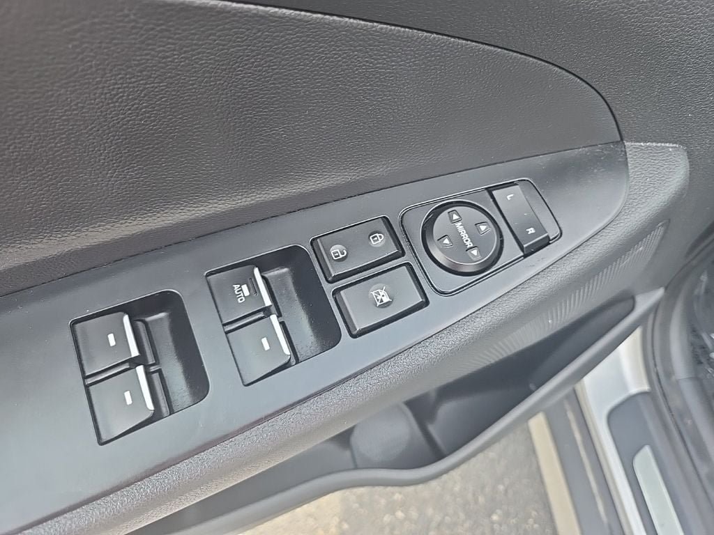 Used 2019 Hyundai Tucson Limited w/ Cargo Package AWD/4WD image 9