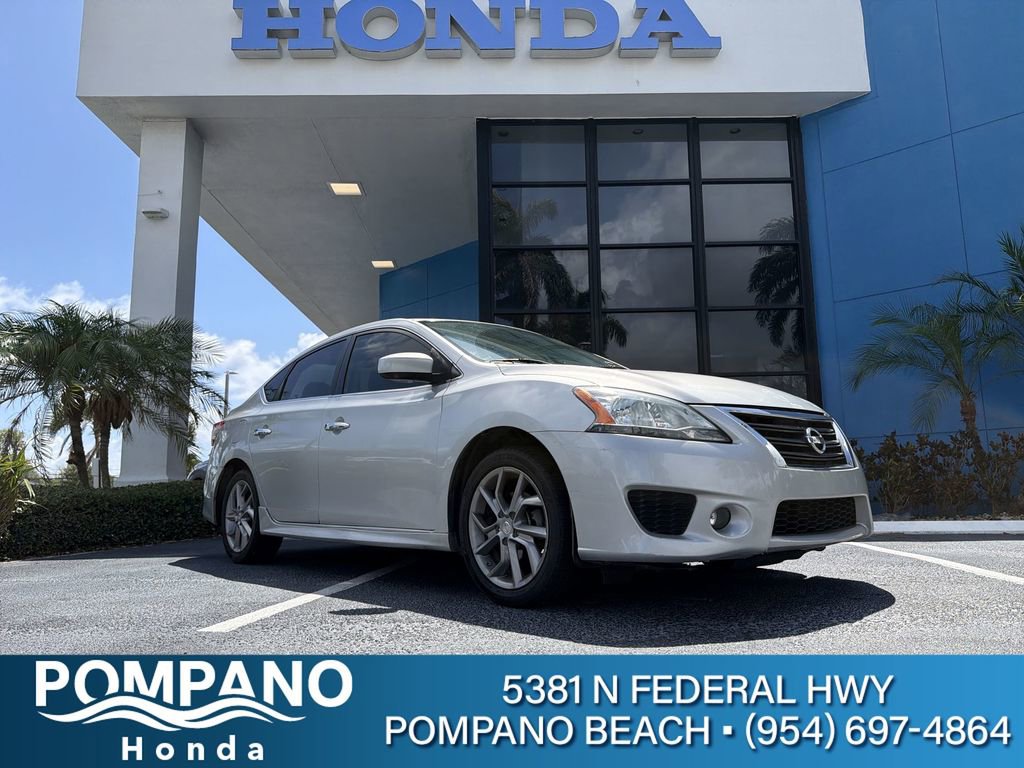 Used 2013 Nissan Sentra SR FWD image 1