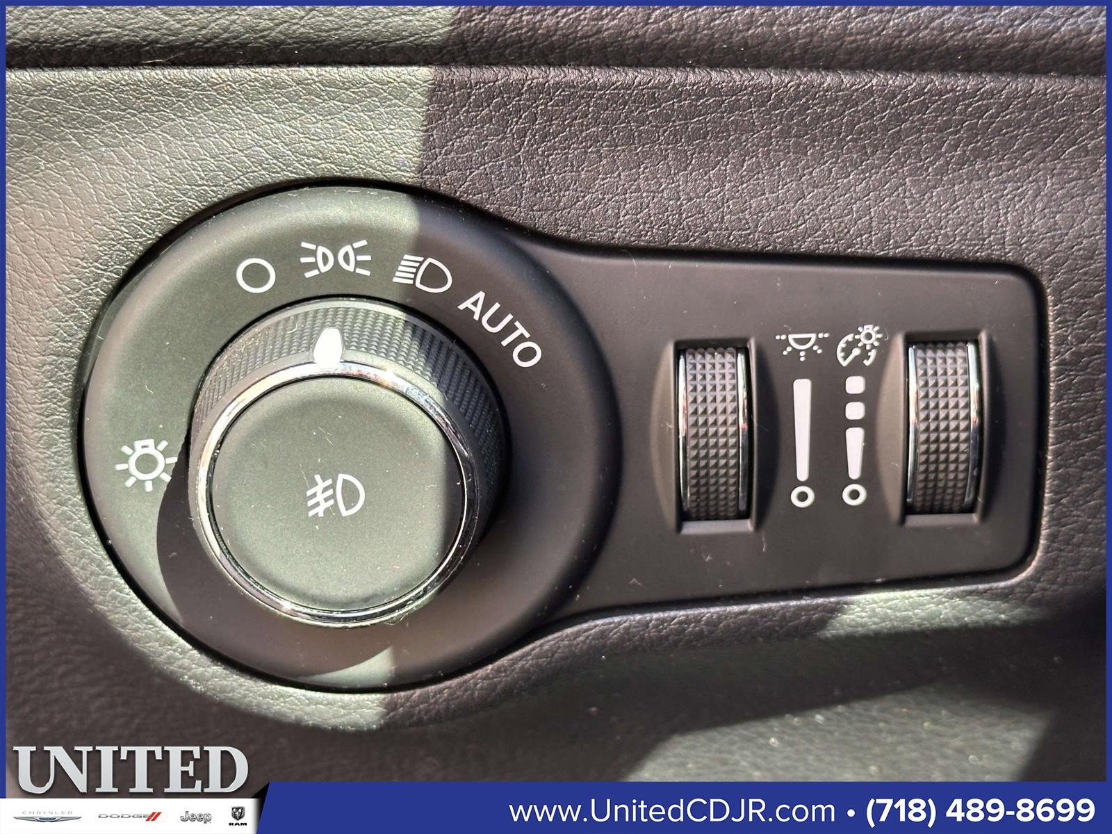 Used 2019 Jeep Compass Limited image 20