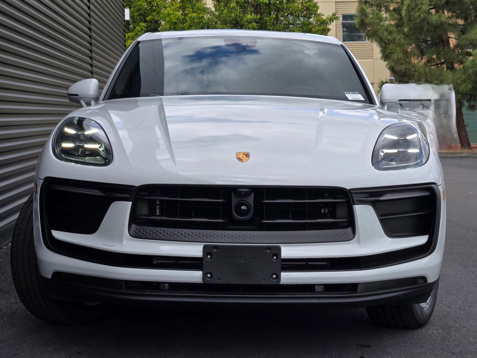 New 2026 Porsche Macan AWD/4WD image 10