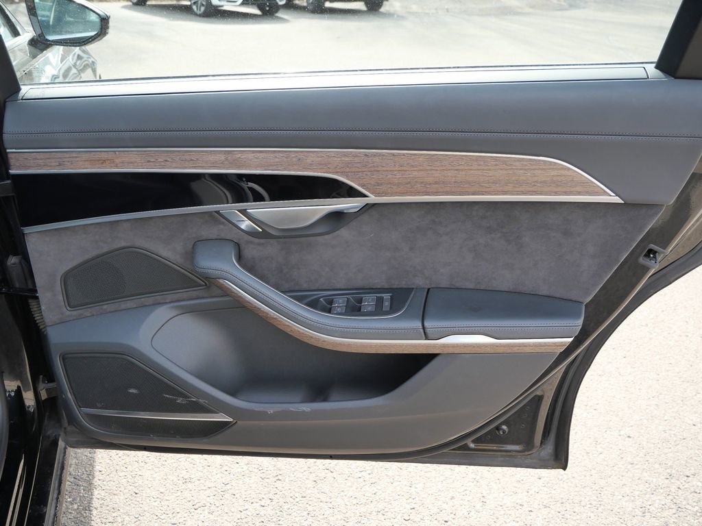 Used 2019 Audi A8 L 3.0T w/ Luxury Package image 21