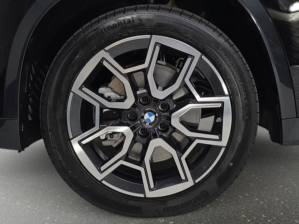 New 2026 BMW X1 xDrive28i w/ Technology Package AWD/4WD image 31