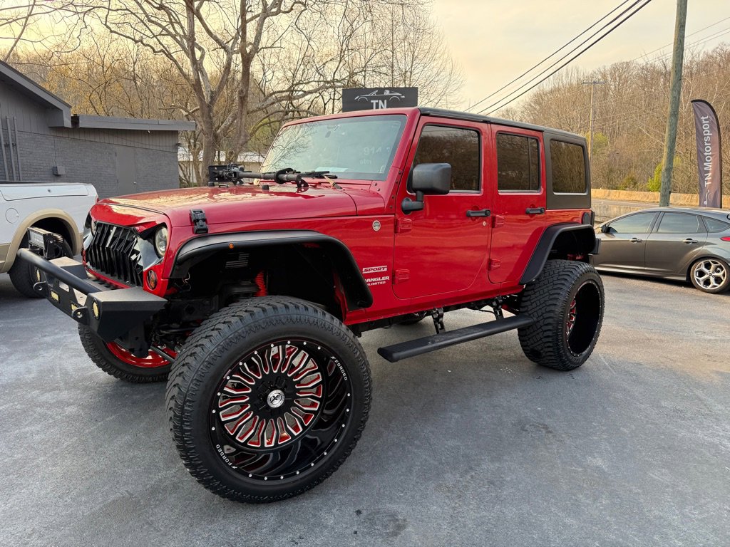 Used 2012 Jeep Wrangler Unlimited Sport AWD/4WD image 2
