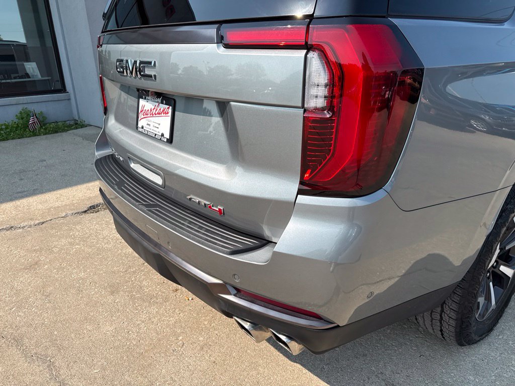 Used 2026 GMC Yukon AT4 Ultimate AWD/4WD image 26
