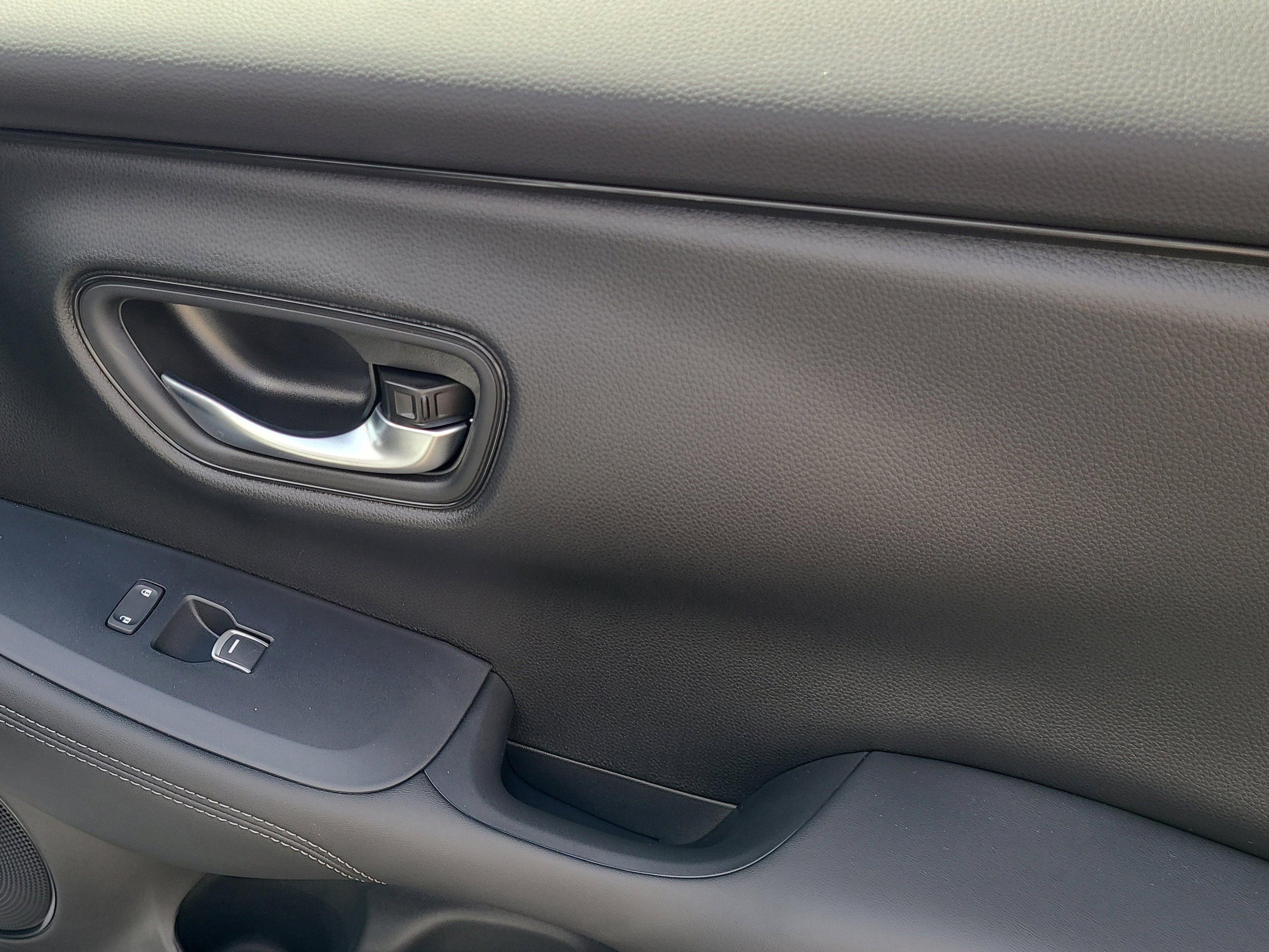 New 2026 Honda HR-V EX-L image 12