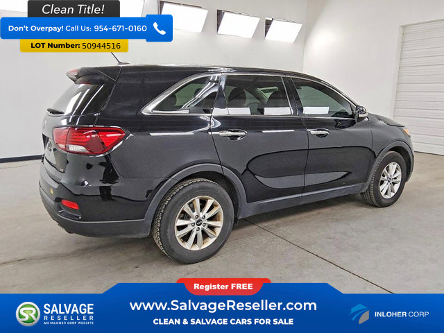 Used 2020 Kia Sorento LX FWD image 4