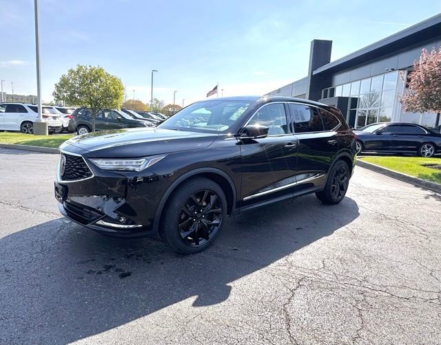 Used 2022 Acura MDX SH-AWD w/ Technology Package image 3
