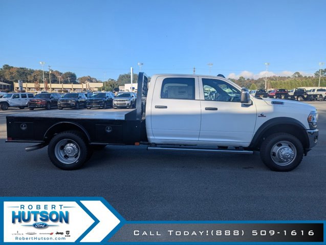 New 2024 RAM 5500 Tradesman w/ Chrome Appearance Group image 6