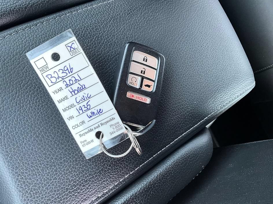 Used 2021 Honda Civic Sport image 34
