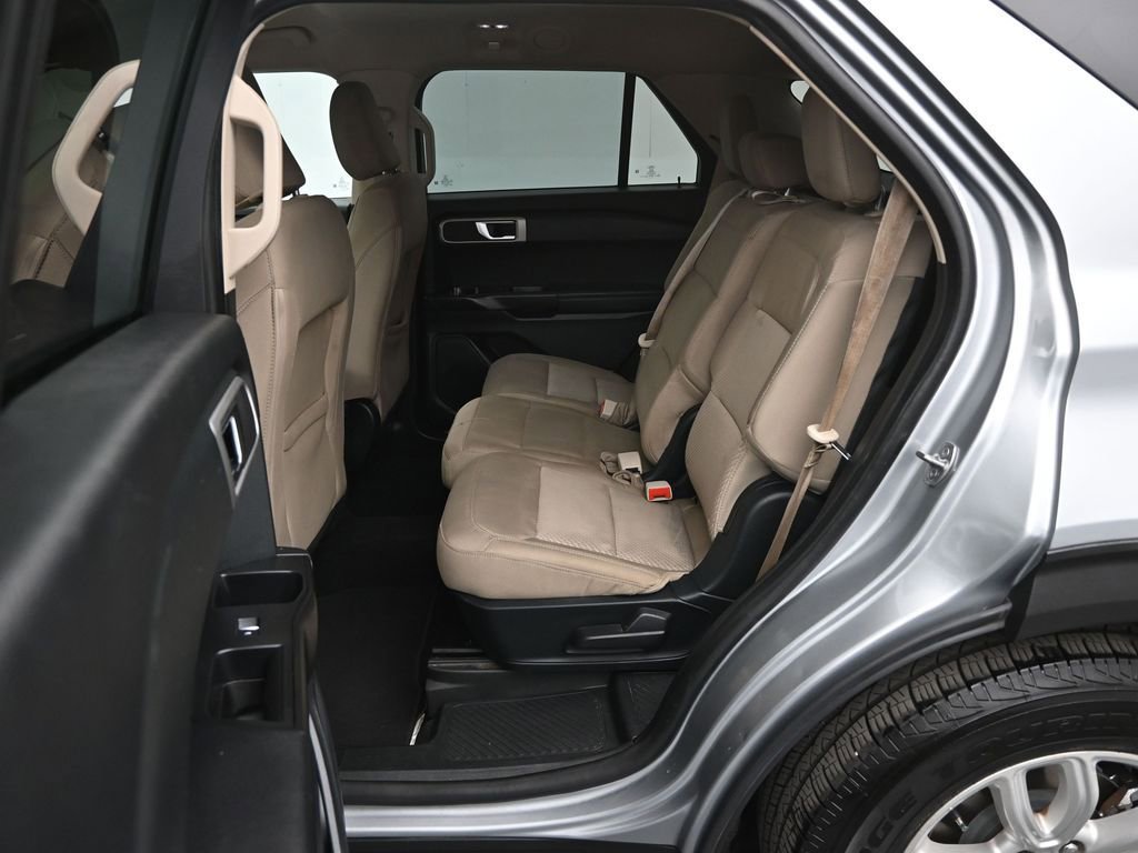 Certified 2021 Ford Explorer 2WD image 13