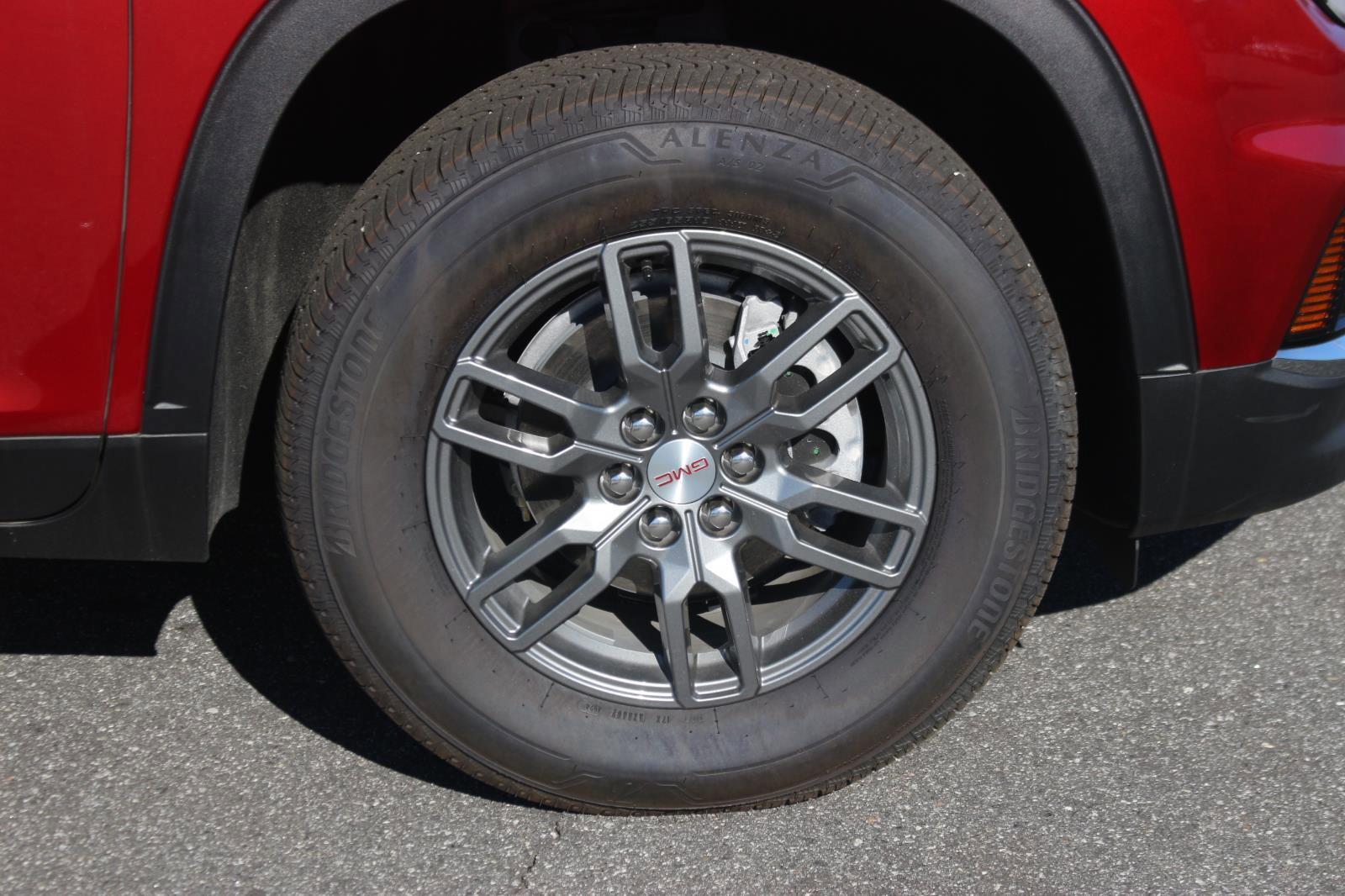 New 2025 GMC Acadia Elevation image 11