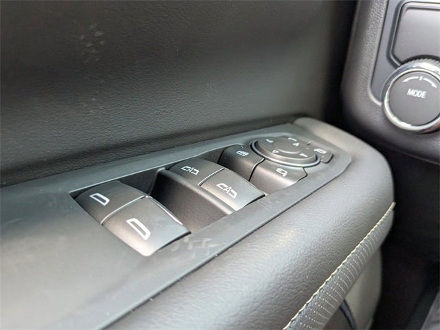 New 2025 Chevrolet Suburban Premier image 31