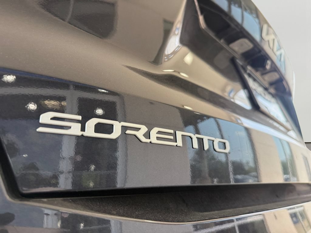 Used 2026 Kia Sorento EX w/ EX Premium Package FWD image 31