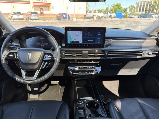 Certified 2023 Lincoln Corsair Reserve w/ Equipment Group 201A AWD/4WD image 15