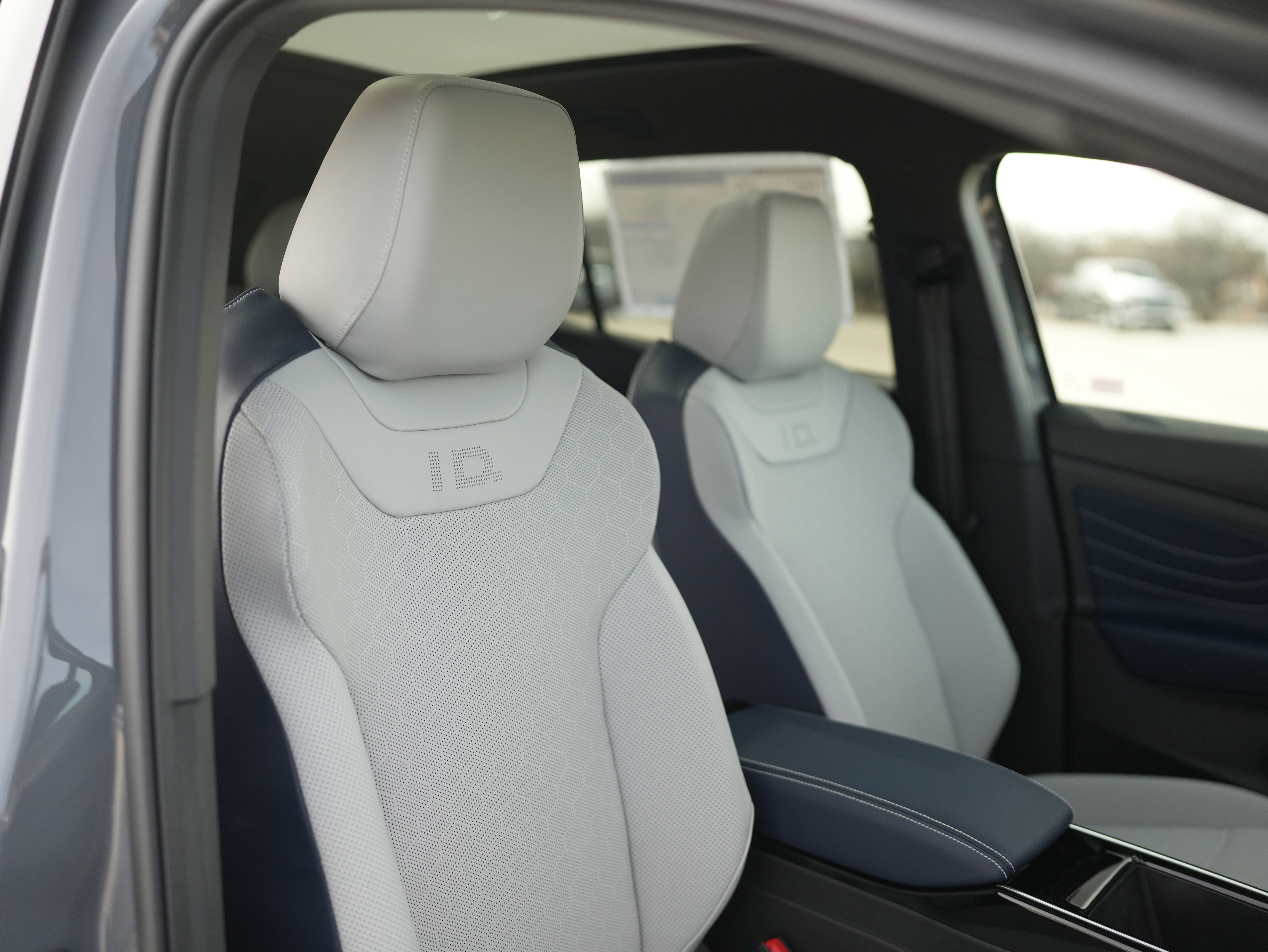 New 2026 Volkswagen ID.4 Pro S Plus image 22