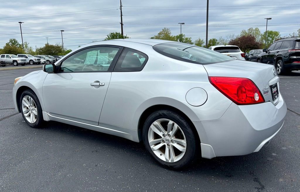Used 2012 Nissan Altima 2.5 S w/ Convenience Pkg FWD image 4