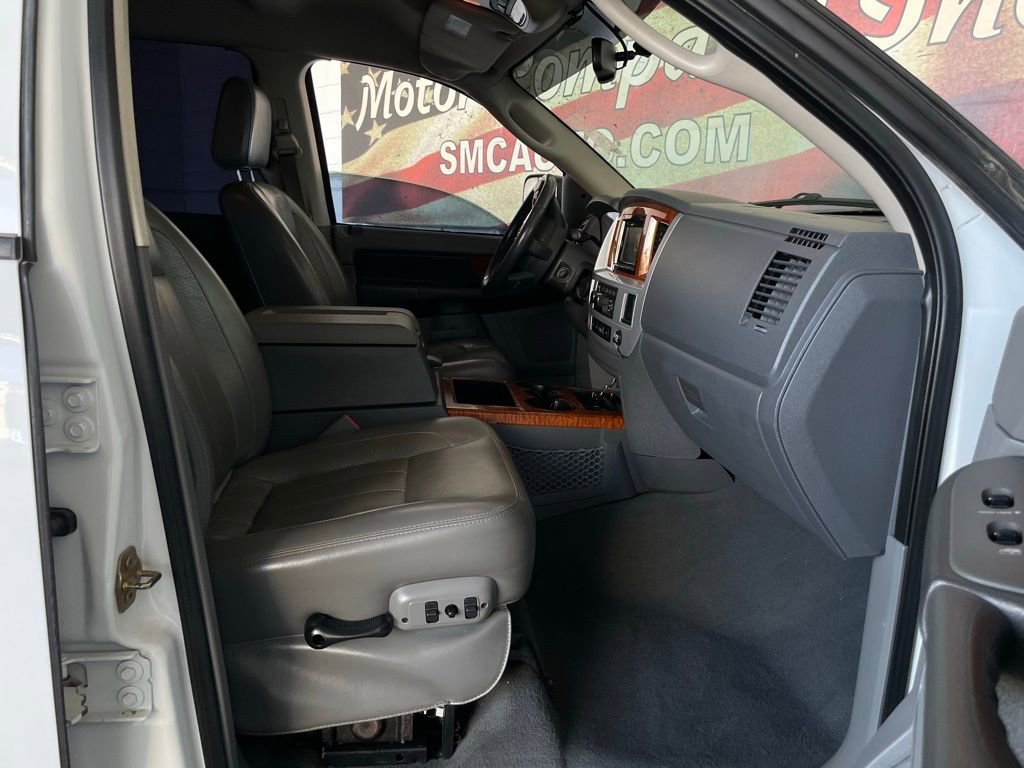 Used 2007 Dodge Ram 3500 Truck Laramie image 27