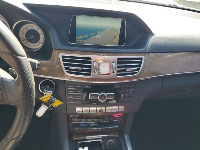 Used 2014 Mercedes-Benz E 350 Sedan image 16