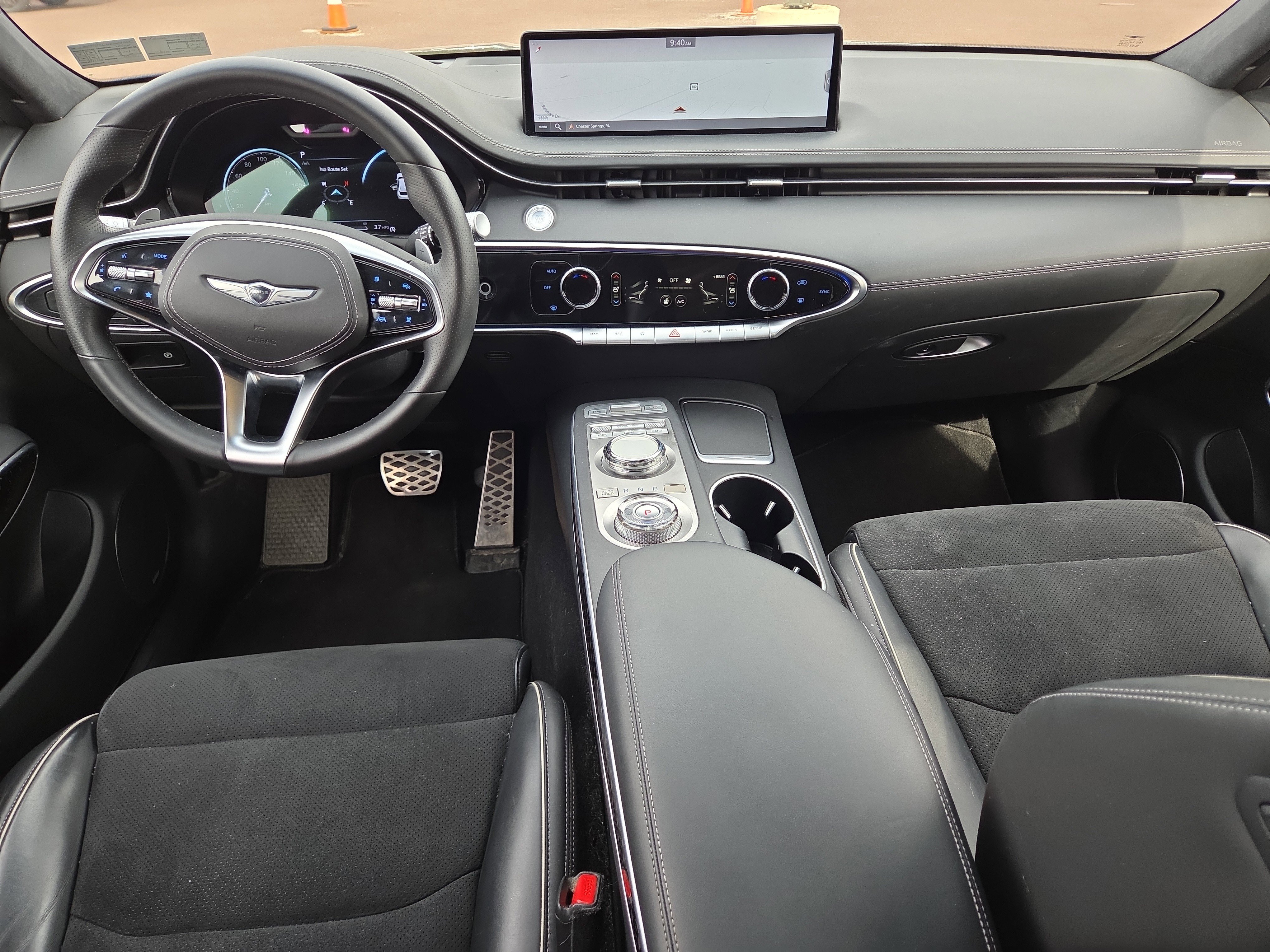 Used 2022 Genesis GV70 3.5T Sport w/ Sport Prestige Package image 23