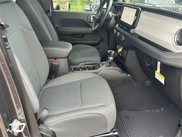 New 2025 Jeep Wrangler Sahara image 13