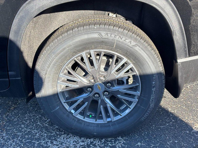 New 2026 Chevrolet Traverse LT w/ Driver Confidence Package image 4