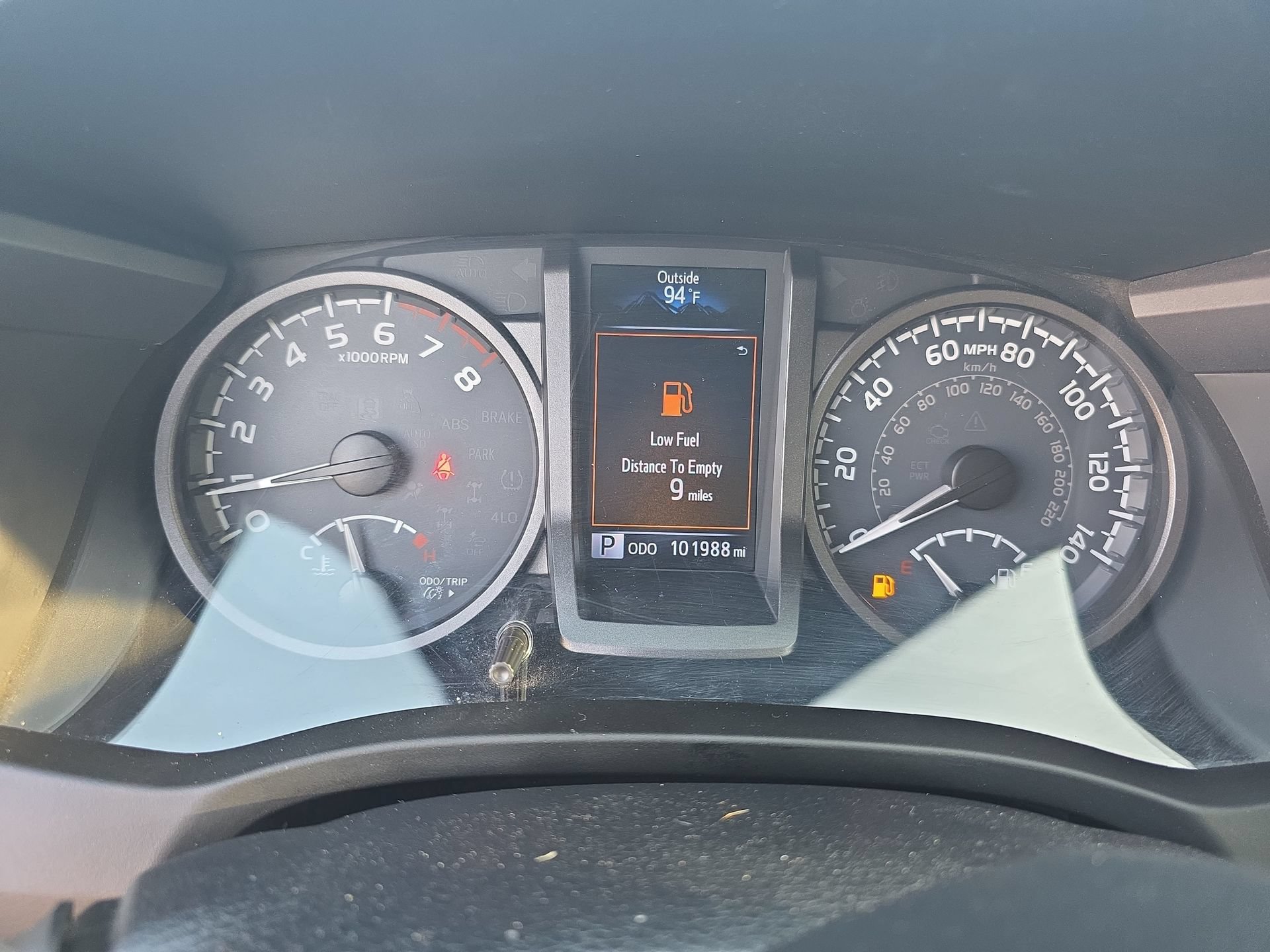 Used 2019 Toyota Tacoma TRD Off-Road w/ Technology Package AWD/4WD image 19