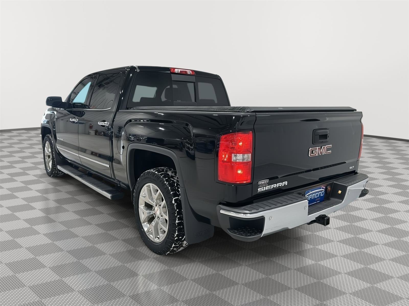 Used 2015 GMC Sierra 1500 SLT w/ SLT Crew Cab Value Package image 3