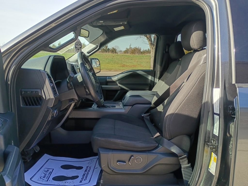 Used 2017 Ford F150 XLT w/ Equipment Group 302A Luxury image 17