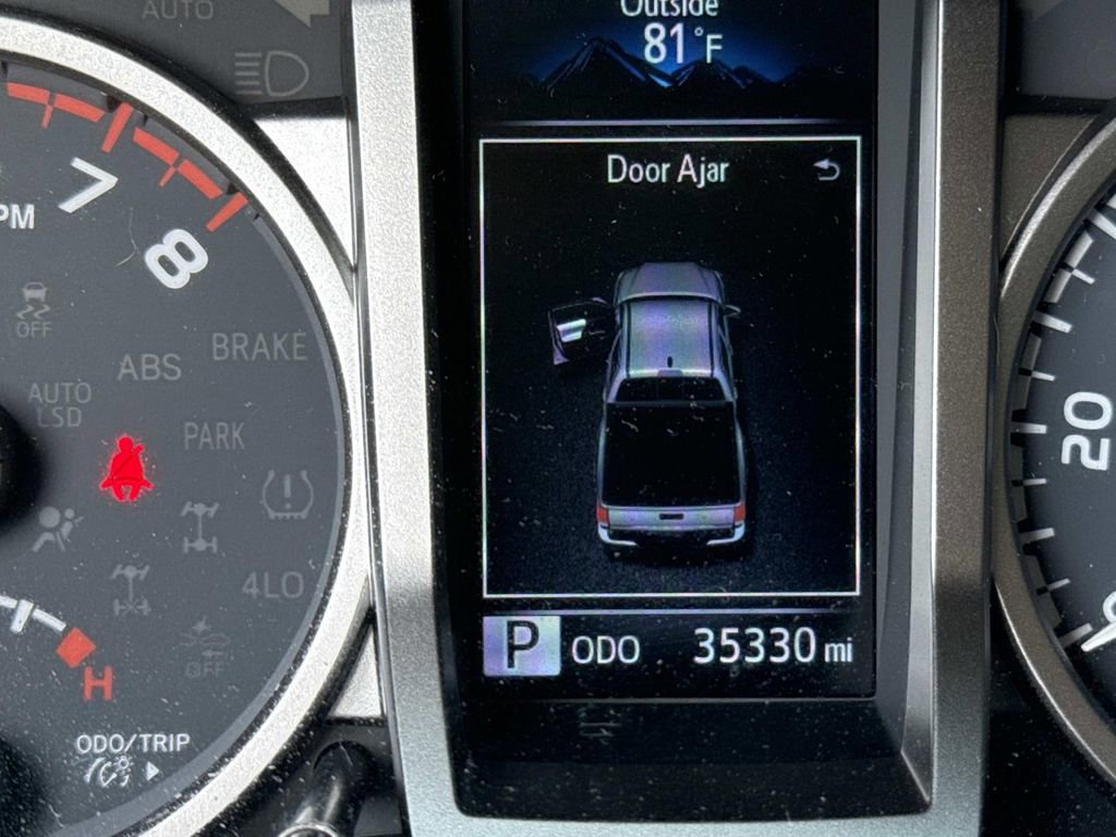 Used 2021 Toyota Tacoma SR5 image 38