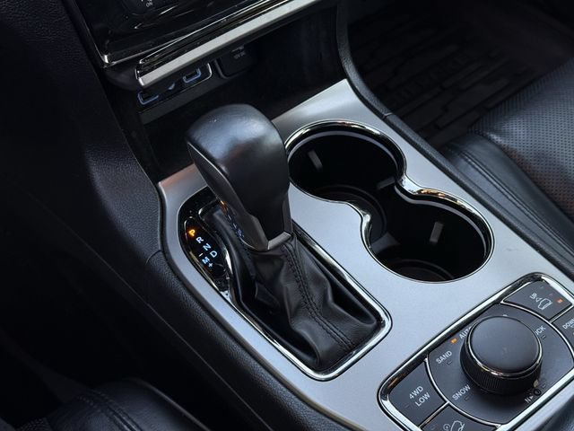 Used 2021 Jeep Grand Cherokee High Altitude AWD/4WD image 19