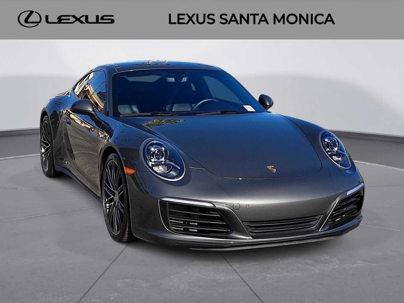 Used 2019 Porsche 911 Carrera 4S AWD/4WD image 3