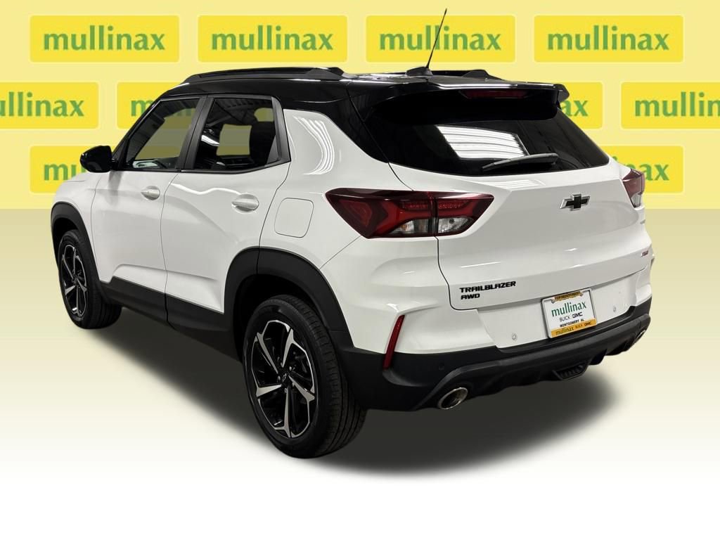 Used 2022 Chevrolet TrailBlazer RS w/ Sun and Liftgate Package image 15