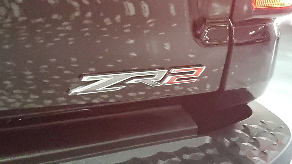 Used 2023 Chevrolet Colorado ZR2 w/ ZR2 Convenience Package III image 9