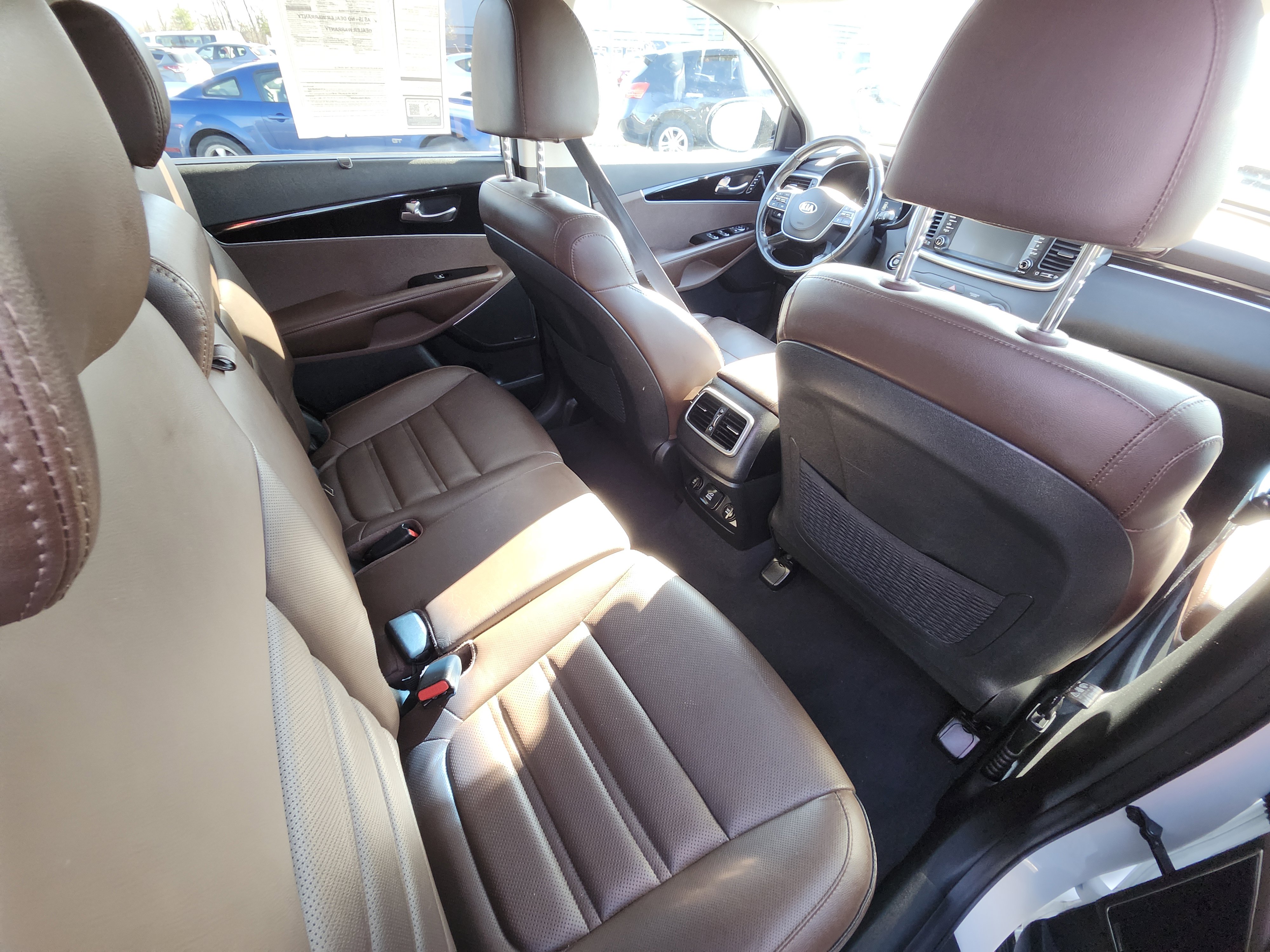 Used 2019 Kia Sorento SX image 24