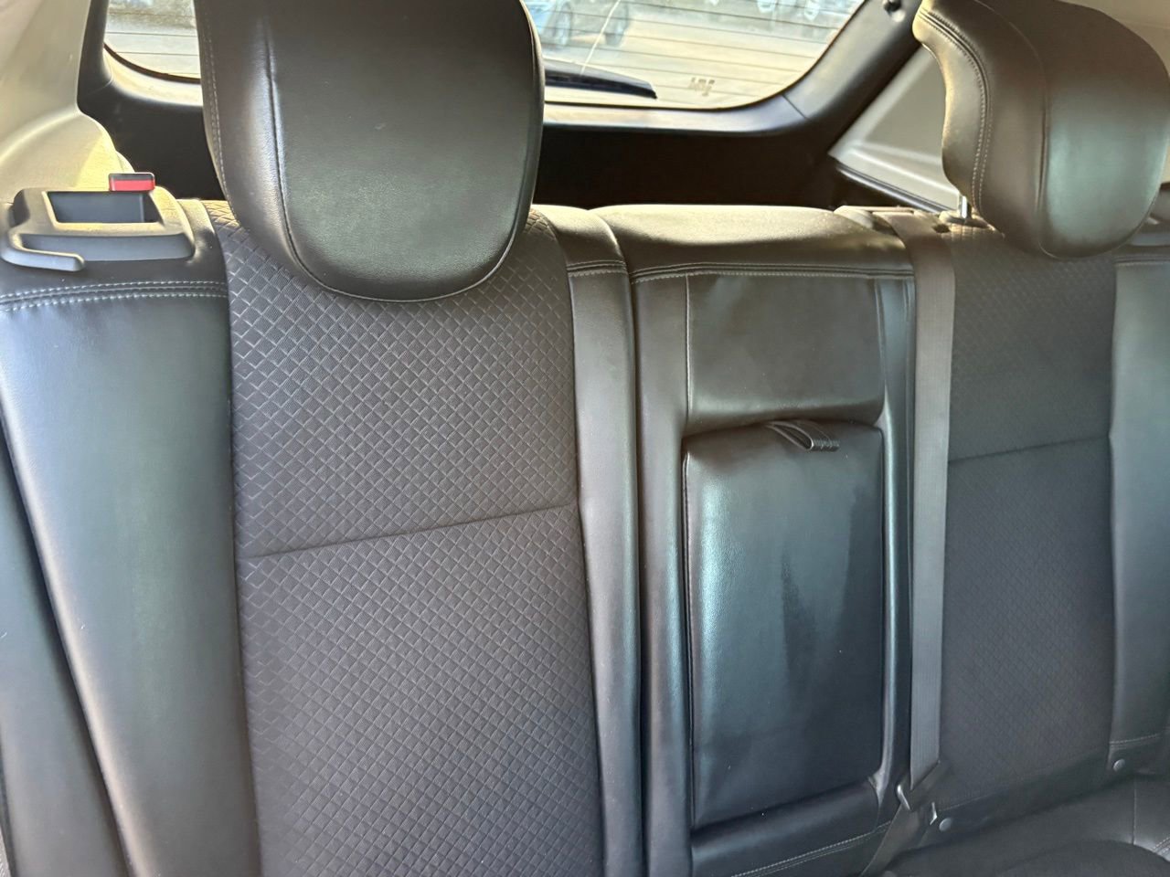 Used 2022 Buick Encore Preferred image 34