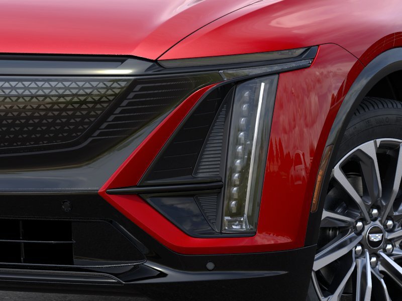 New 2027 Cadillac Lyriq Sport RWD image 11