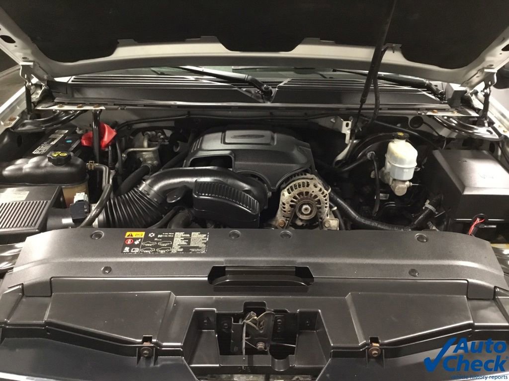 Used 2012 Chevrolet Avalanche LT w/ Suspension Package, Off-Road image 48