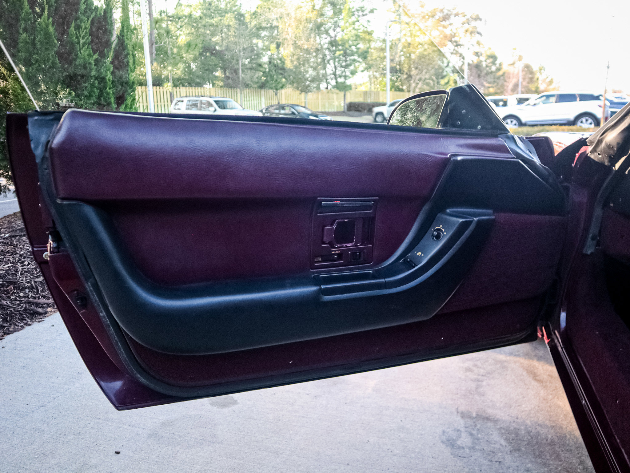 Used 1993 Chevrolet Corvette Convertible image 14