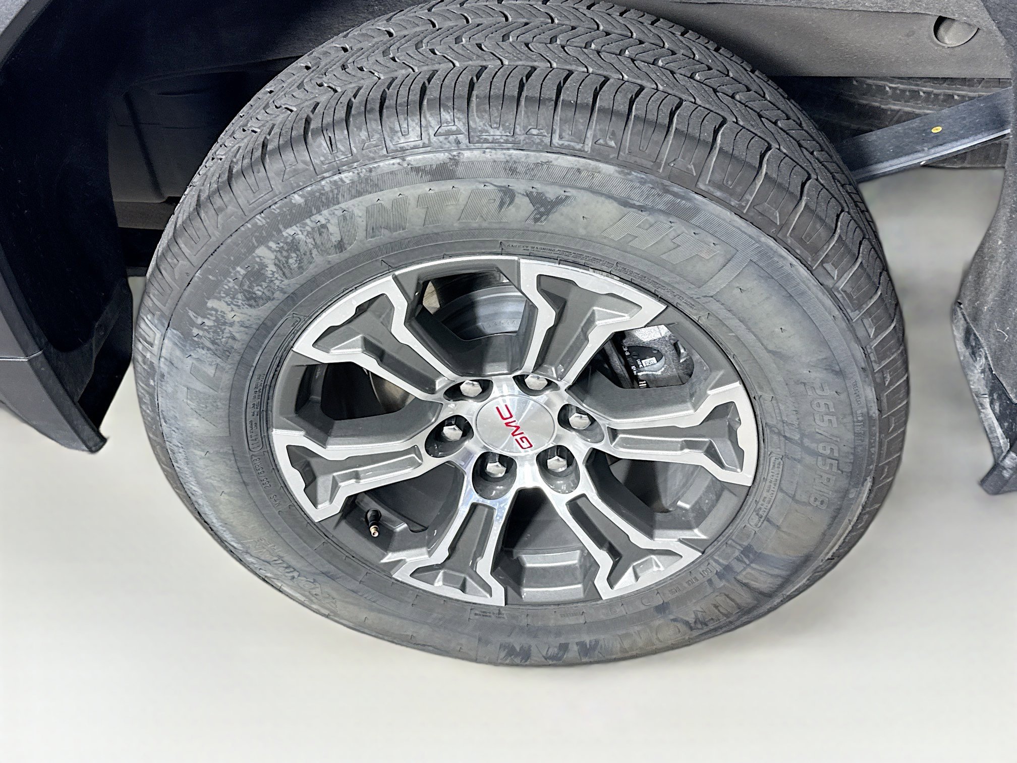 Used 2025 GMC Sierra 1500 SLT image 37