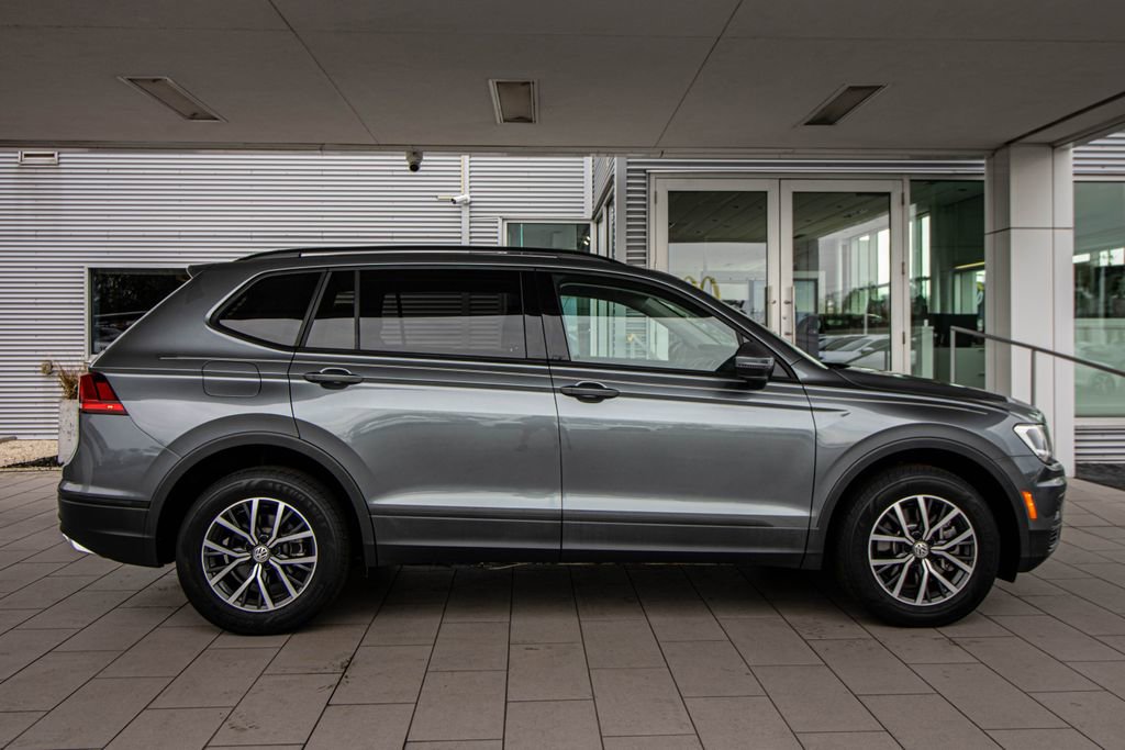 Used 2021 Volkswagen Tiguan S image 3