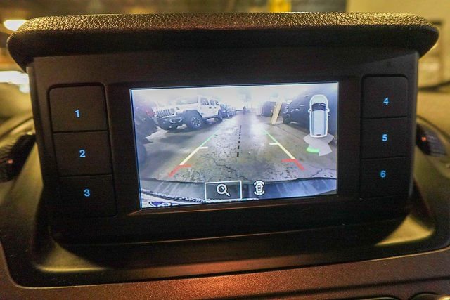 Used 2021 Ford Transit Connect XL image 17