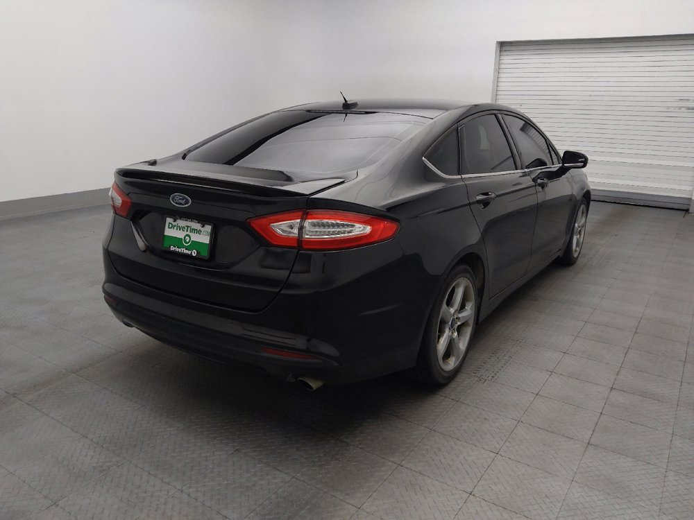 Used 2015 Ford Fusion SE w/ Equipment Group 201A FWD image 9